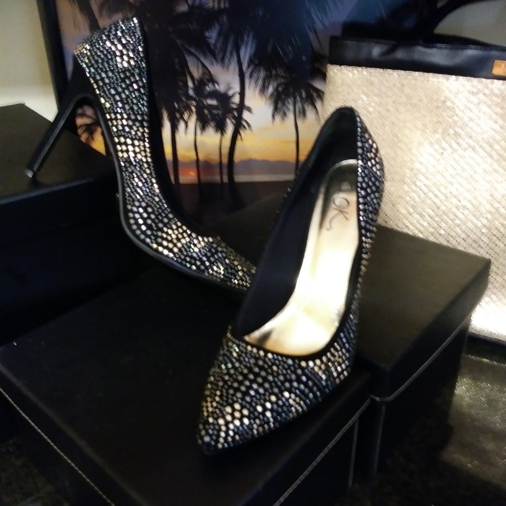 11W Glorious Black & Midnight Blue Studded Heels